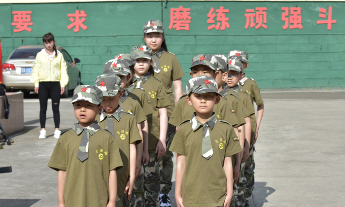成都小學生夏令營貴不貴