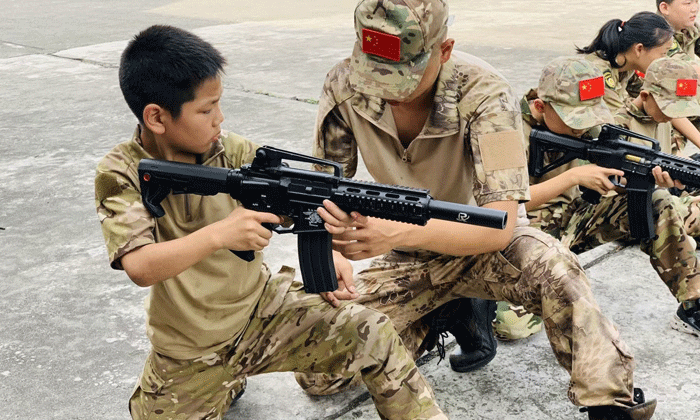 成都小學(xué)生軍訓(xùn)夏令營哪家好