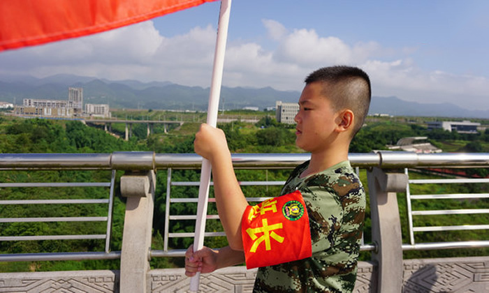 成都軍事夏令營(yíng).jpg