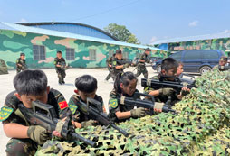 郴州少兒軍訓(xùn)夏令營發(fā)掘孩子自身潛能