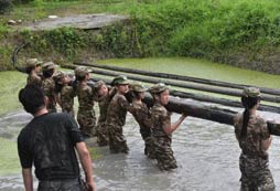 郴州青少年參加軍事夏令營有哪些收獲？