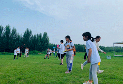 郴州中學(xué)生夏令營(yíng)讓孩子挑戰(zhàn)自我的體能
