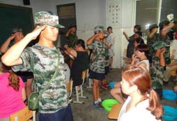 吃苦夏令營(yíng)教會(huì)我如何做一個(gè)勇敢者