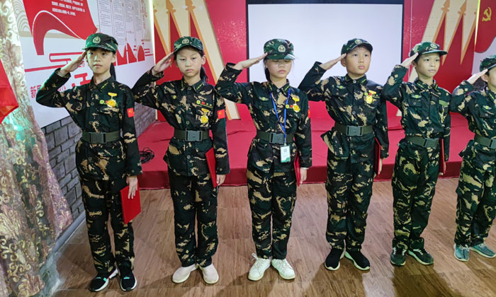 暑假吃苦夏令營哪家好