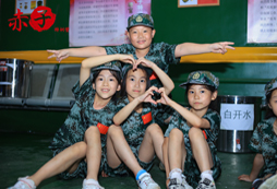 小伙伴合影