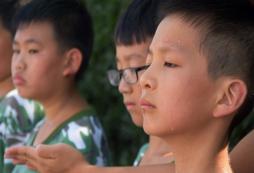 重慶軍事夏令營(yíng)安全保障才是家長(zhǎng)選擇的原因