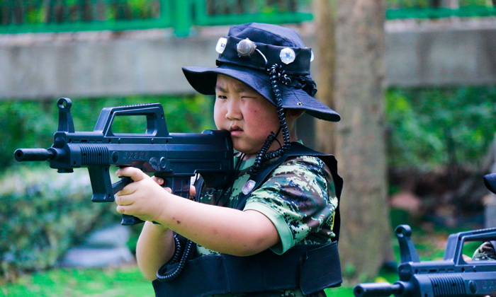 重慶軍事夏令營(yíng)多少錢(qián)
