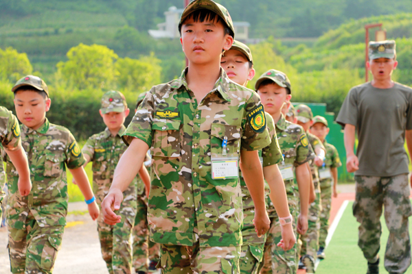 重慶軍事夏令營，讓青少年快樂成長！.jpg