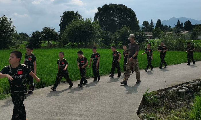 重慶軍訓(xùn)夏令營(yíng)有哪些