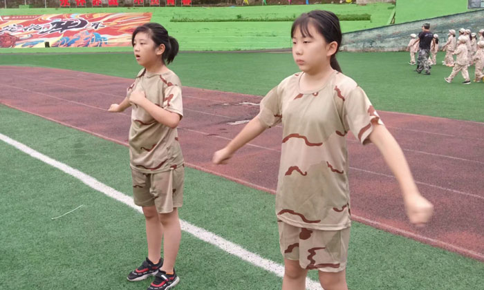 重慶軍訓(xùn)夏令營有哪些