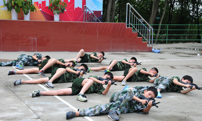 重慶軍訓(xùn)活動(dòng)