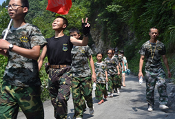來重慶軍事夏令營帶你充實度過2017暑假