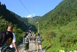 參加重慶軍訓(xùn)夏令營能培養(yǎng)孩子自信嗎