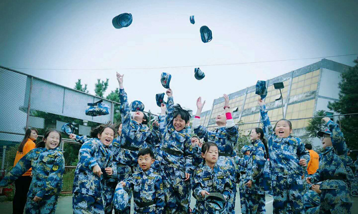 重慶軍事夏令營