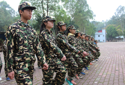 出眾少年夏令營--孩子暑假好去處