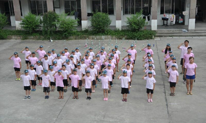 成長快樂大本營軍禮演練
