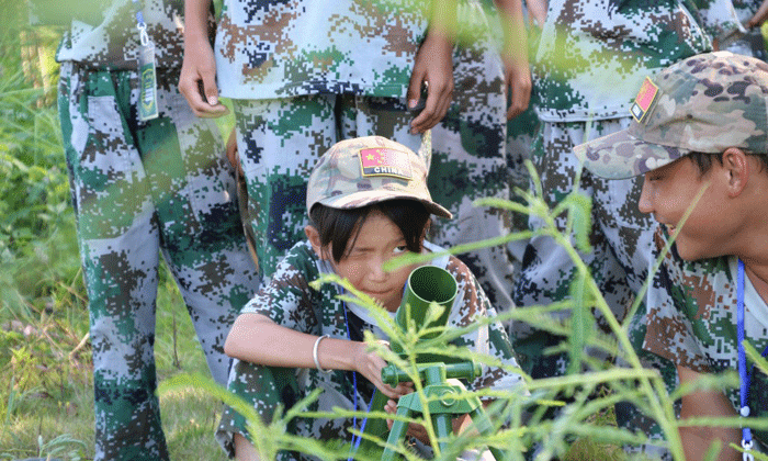 登封軍事夏令營.gif