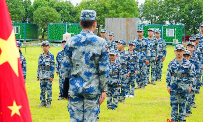 軍姿訓練