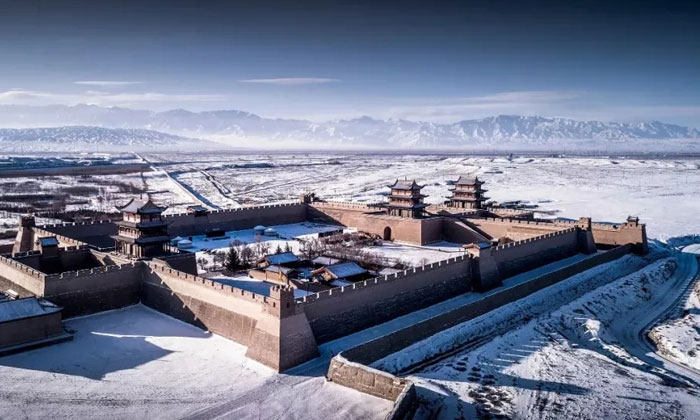 圍城