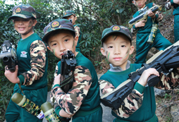 參加?xùn)|莞中小學(xué)生暑假夏令營(yíng)可以收獲什么