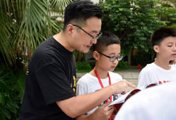 東莞青少年夏令營如何幫助孩子學(xué)好英語