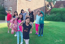 英孚(EF)國(guó)際游學(xué)體驗(yàn)真正的歐美文化