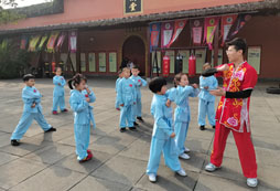 峨眉武術(shù)夏令營師資如何？