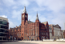 城市大學——利物浦大學