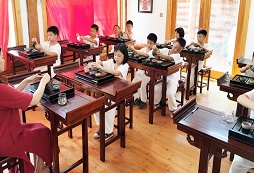 參加好的孩子夏令營度過快樂的假期