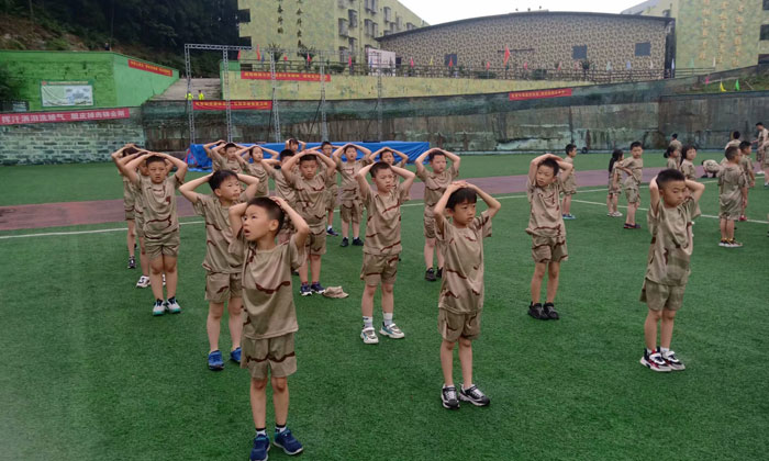 兒童軍訓夏令營有哪些