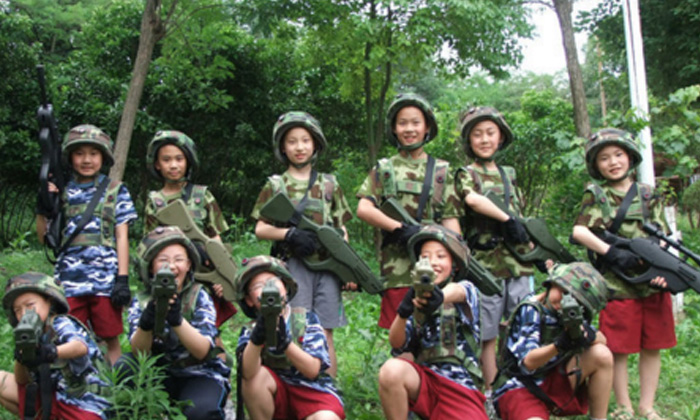 兒童軍事夏令營
