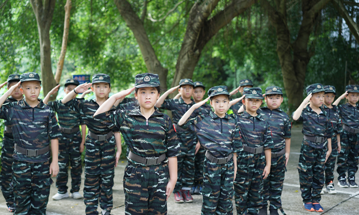 防城港軍事夏令營適合多大孩子