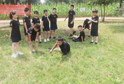 防城港軍事夏令營(yíng)幫助孩子成長(zhǎng)