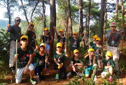 參加防城港青少年夏令營在綠色軍營中蛻變