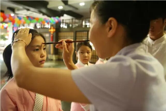 防城港小學生國學夏令營.jpg