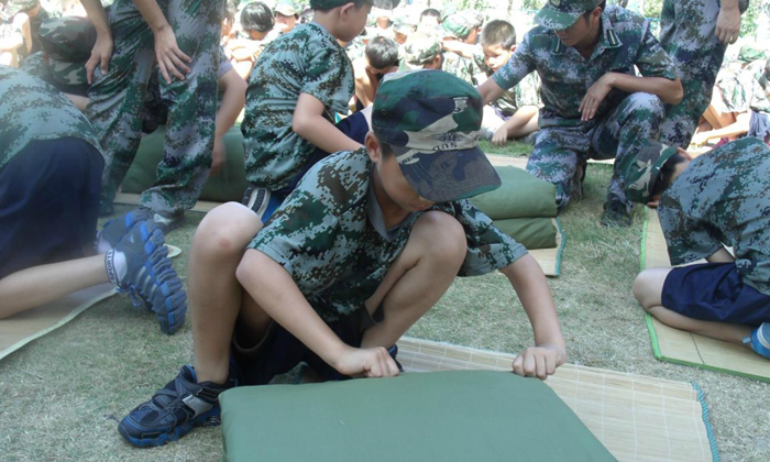 迷彩少年6-7.jpg