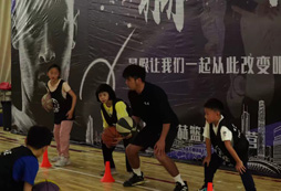 跟著教練學(xué)習(xí)技巧