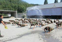 佛山中學(xué)生夏令營(yíng)致力于青少年綜合素質(zhì)教育
