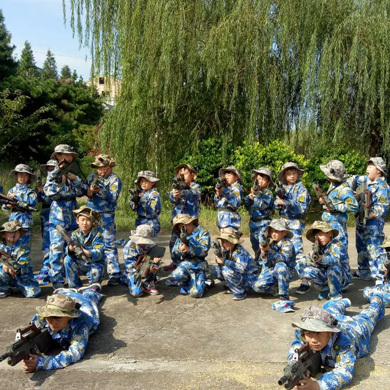 參加阜陽軍事夏令營讓孩子獲得更好的鍛煉