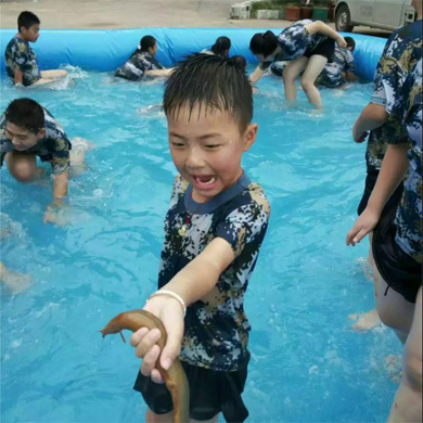阜陽軍旅假日營合適多大年齡的孩子參加