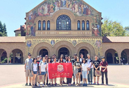 美國(guó)加州大學(xué)戴維斯分校合影