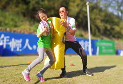 孩子參加橄欖球夏令營容易受傷嗎