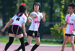 女孩子可以參加橄欖球夏令營嗎？