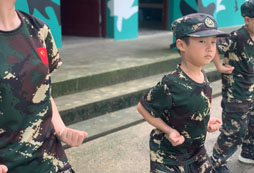 廣德軍事夏令營(yíng)有哪些安全保障措施？