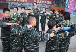 中學(xué)生參加多少天的廣西軍事夏令營最為合適