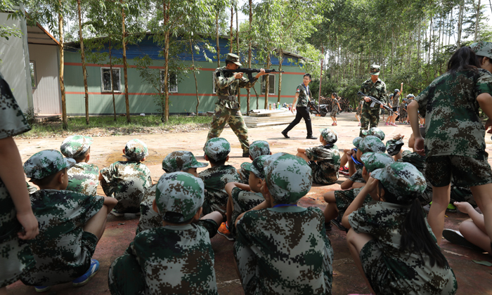 廣西黃埔少年軍事訓(xùn)練營