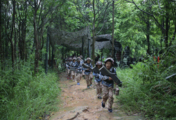 廣西軍事夏令營(yíng)幫助學(xué)生養(yǎng)成好習(xí)慣