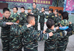 廣西軍事拓展夏令營的課程詳情