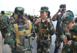 廣西軍事夏令營讓孩子成為文明有禮的“小軍人”！