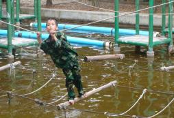 參加廣西軍事夏令營成為一個智勇雙全的精英戰(zhàn)將